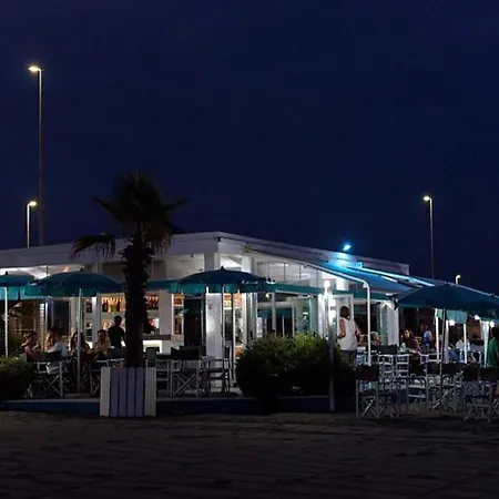 Seafront Penthouse شقة ليدو دي أوستيا